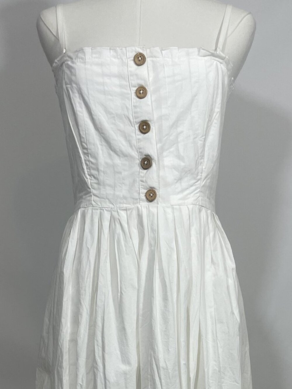✨ NWT Free People "Lilah" White Pleated Tube Smocked Button Midi Dress Size XL ✨ - Picture 2 of 6